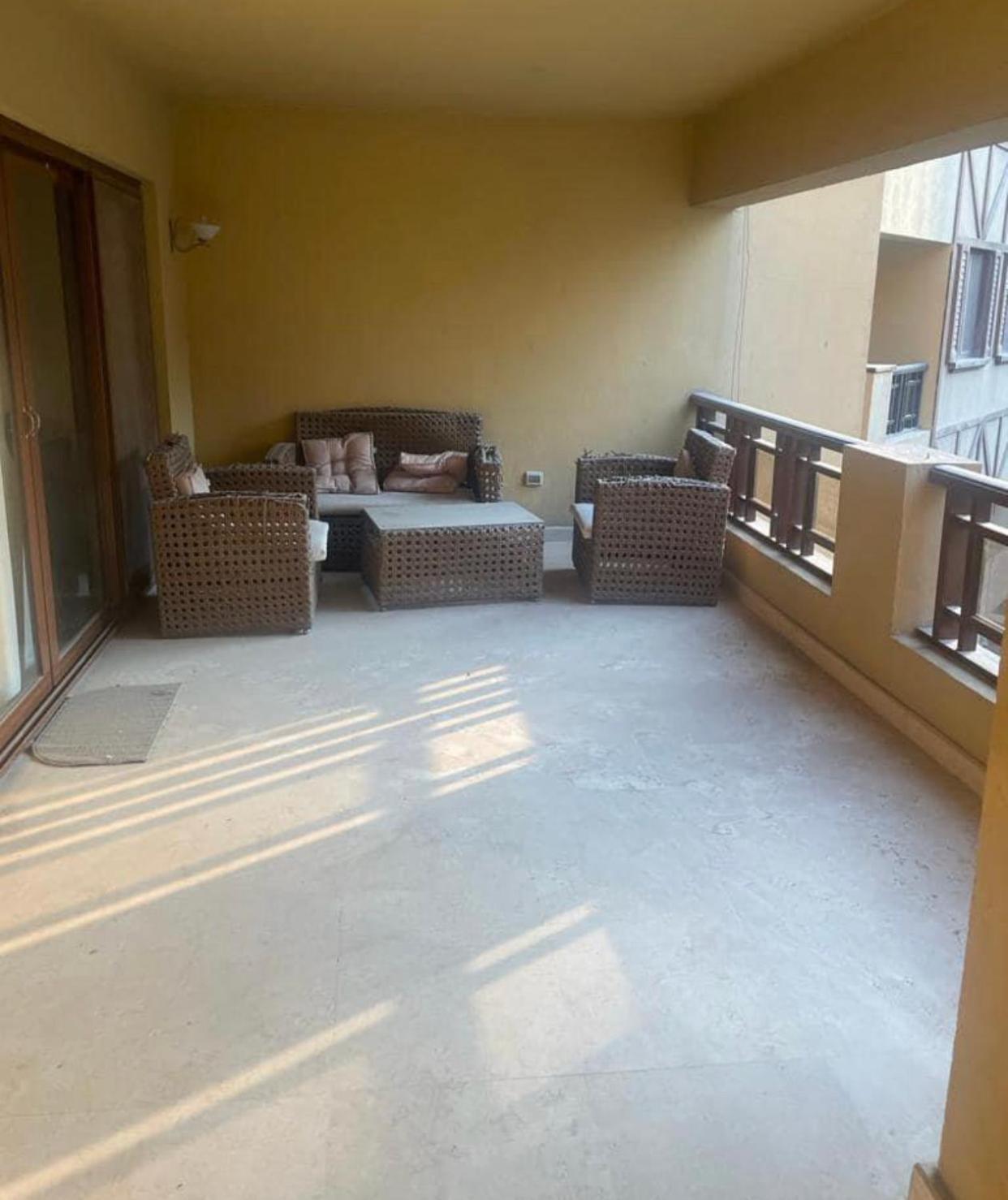 Apartment Saryat Maadi *